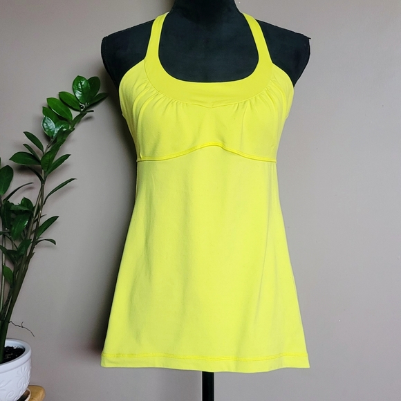 Lululemon Scoop Me Up Tank Split Pea - Picture 2 of 6